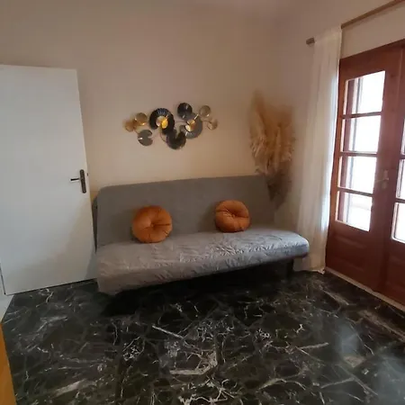 Anna's House 2