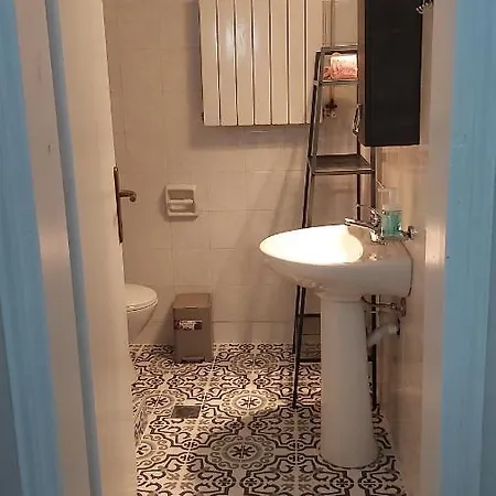 Anna's House 2