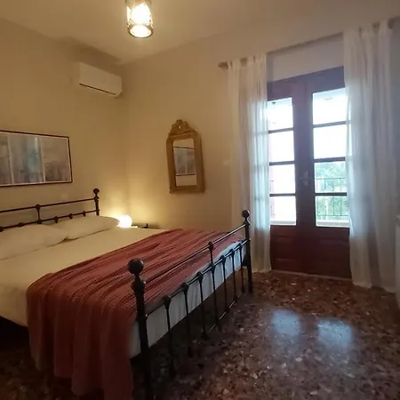 Anna's House 2