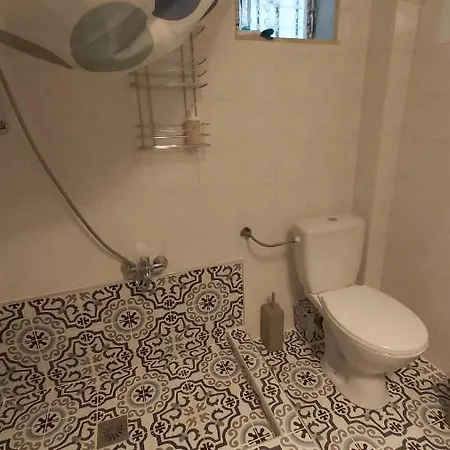 Anna's House 2 Daire