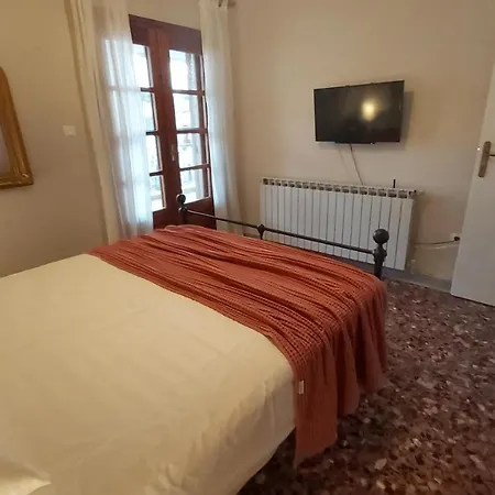 Anna's House 2 * Psakoudia