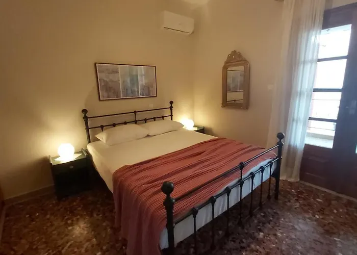 Anna's House 2 Psakoudia