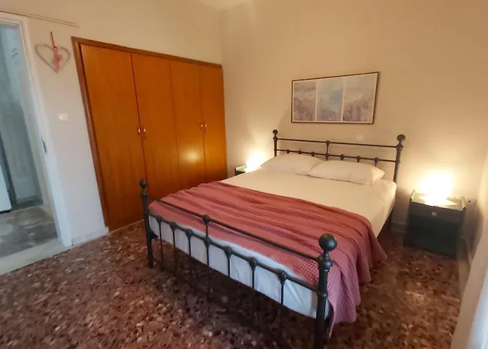 Anna's House 2 * Psakoudia